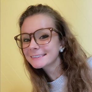 Meet your Posher, Danna